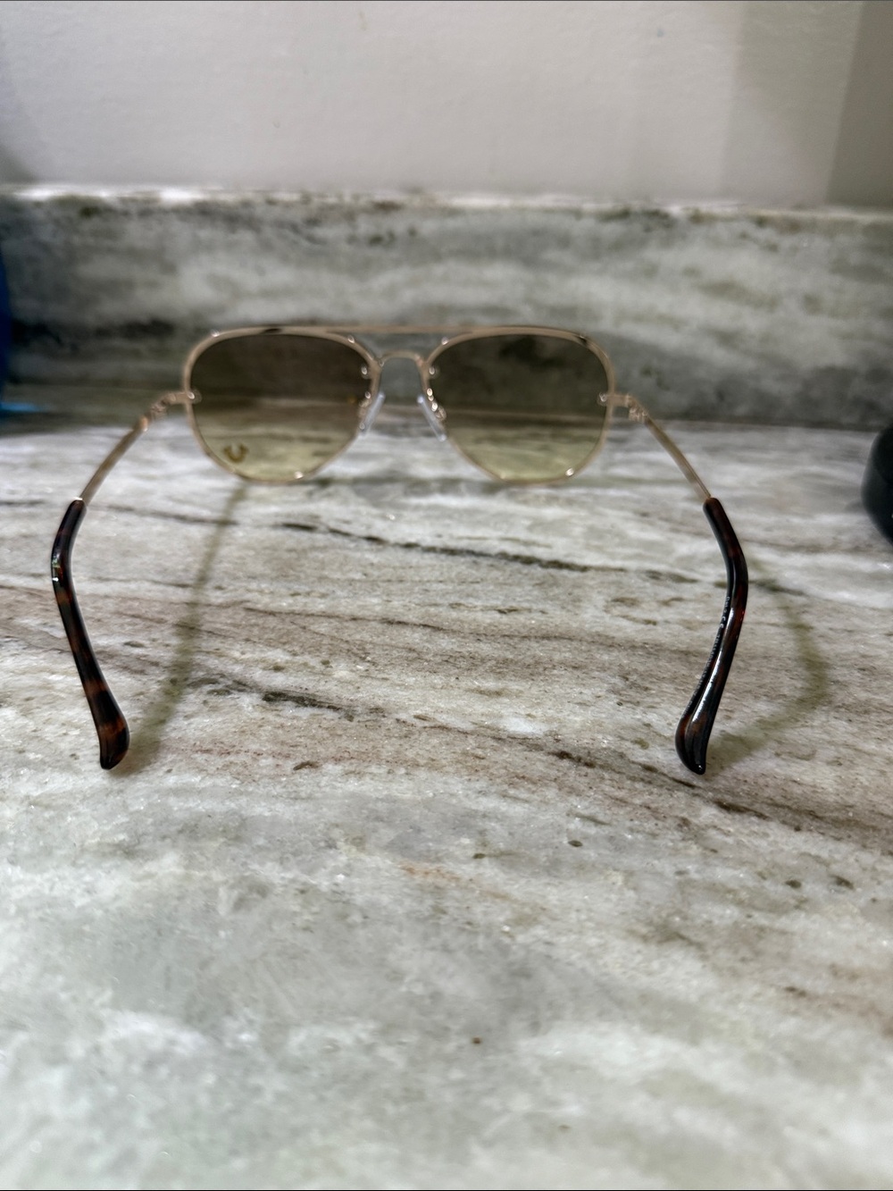 True Religion Gold Frame Gradient Brown Aviator Sunglasses - Picture 3 of 5